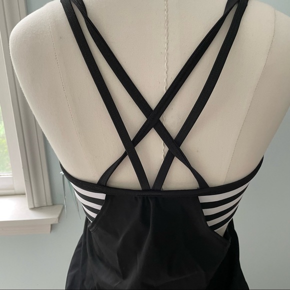 NWT DSG Alex Tankini Swim Top size Small Black White - Picture 4 of 6